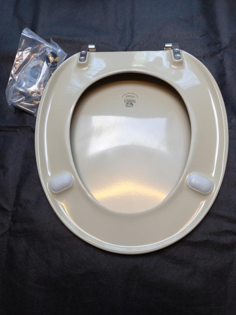 Pampas Colour Toilet Seat, Cover Lid and Fixing Hinges JSL UK